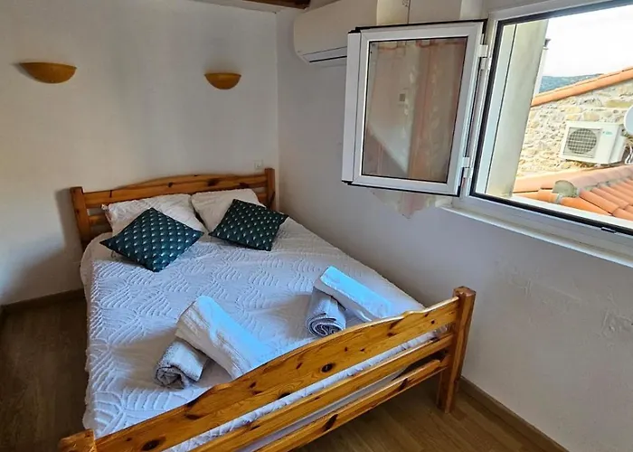 Gites Tautavel Apartamento Tautavel